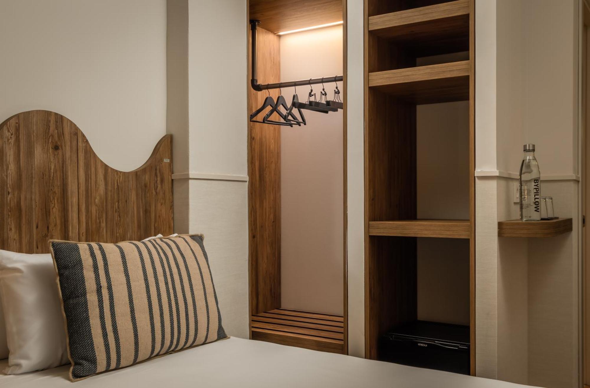 Bypillow Paseo Аликанте Экстерьер фото