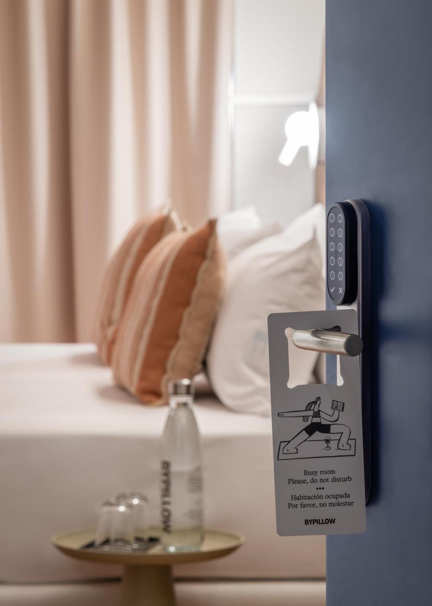 Bypillow Paseo Аликанте Экстерьер фото